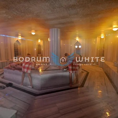 Casa de Férias Bodrum Fcc 2 Bedroom Garden Holiday Homes A15 *