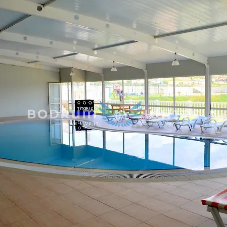 Bodrum Fcc 2 Bedroom Garden Holiday Homes A15 Casa de Férias